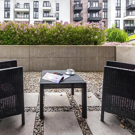 Marvels Place With Parking And Ac Apartment