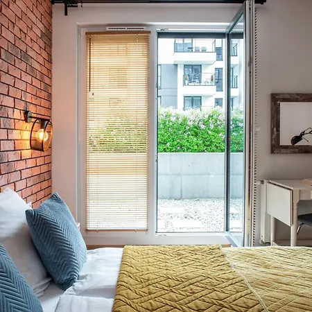 Marvels Place With Parking And Ac