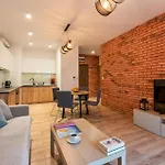 Marvels Place With Parking And Ac